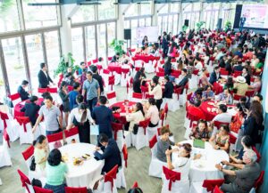 Đông đảo khách hàng tham dự sự kiện. Ảnh: TDG Group