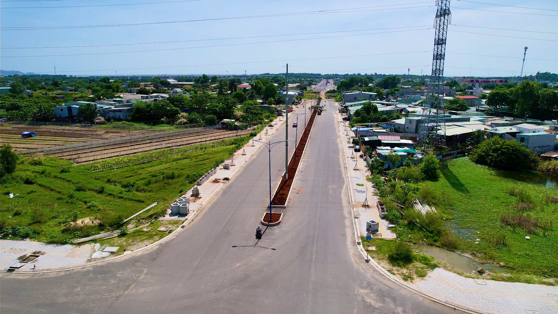 Thi công đường Cầu Cháy