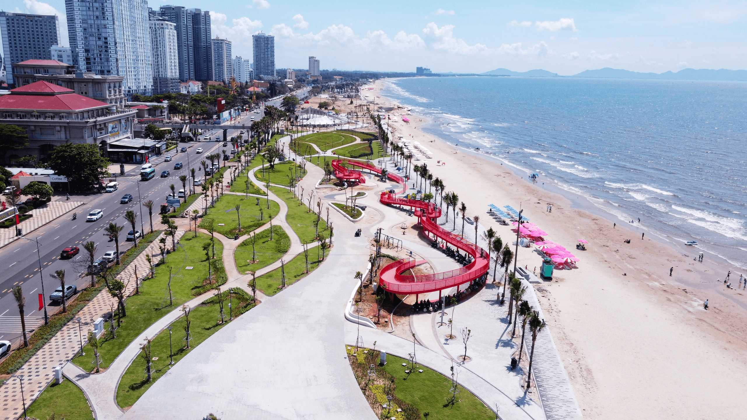 Bãi Sau Vũng Tàu “thay áo mới” trước mùa cao điểm du lịch 2025