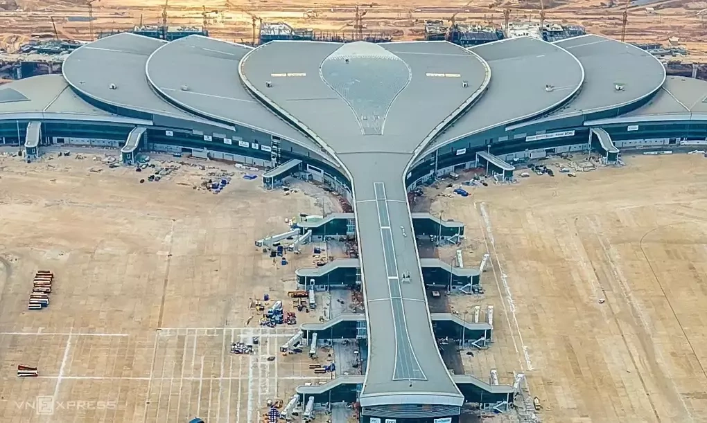 Nhà ga hành khách sân bay Long Thành đang hoàn thiện